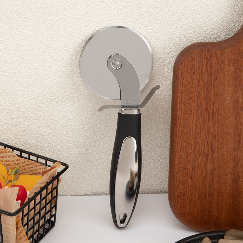LIIGEMI Professional Pizza Cutter Wheel – Heavy-Duty Stainless Steel Blade | Effortless Cutting for Thick Crust, Deep Dish & Frozen Pizza | Non-Slip Ergonomic Handle | Dishwasher Safe & Rust-Proof