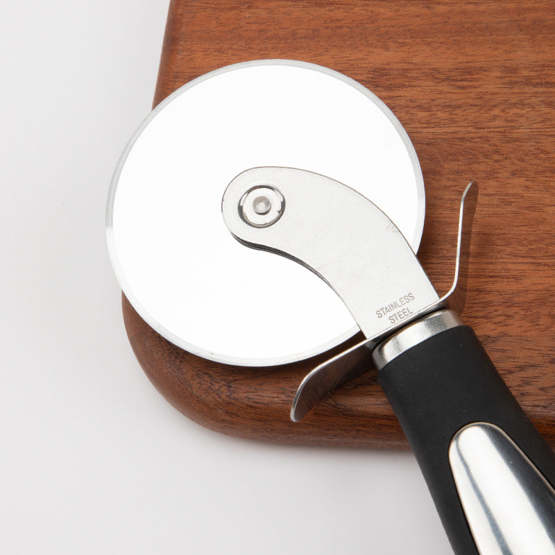 LIIGEMI Professional Pizza Cutter Wheel – Heavy-Duty Stainless Steel Blade | Effortless Cutting for Thick Crust, Deep Dish & Frozen Pizza | Non-Slip Ergonomic Handle | Dishwasher Safe & Rust-Proof