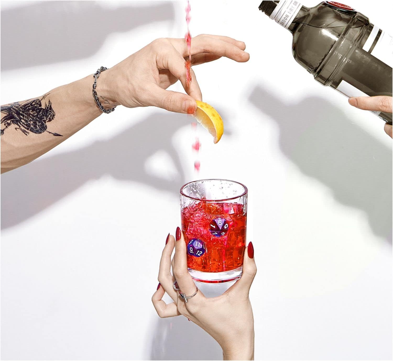 LIIGEMI Old Fashioned Glasses Set of 2,Handmade Whiskey Glass with Purple Polyhedral dices Embedded, Cocktail Glass 10oz(Purple)