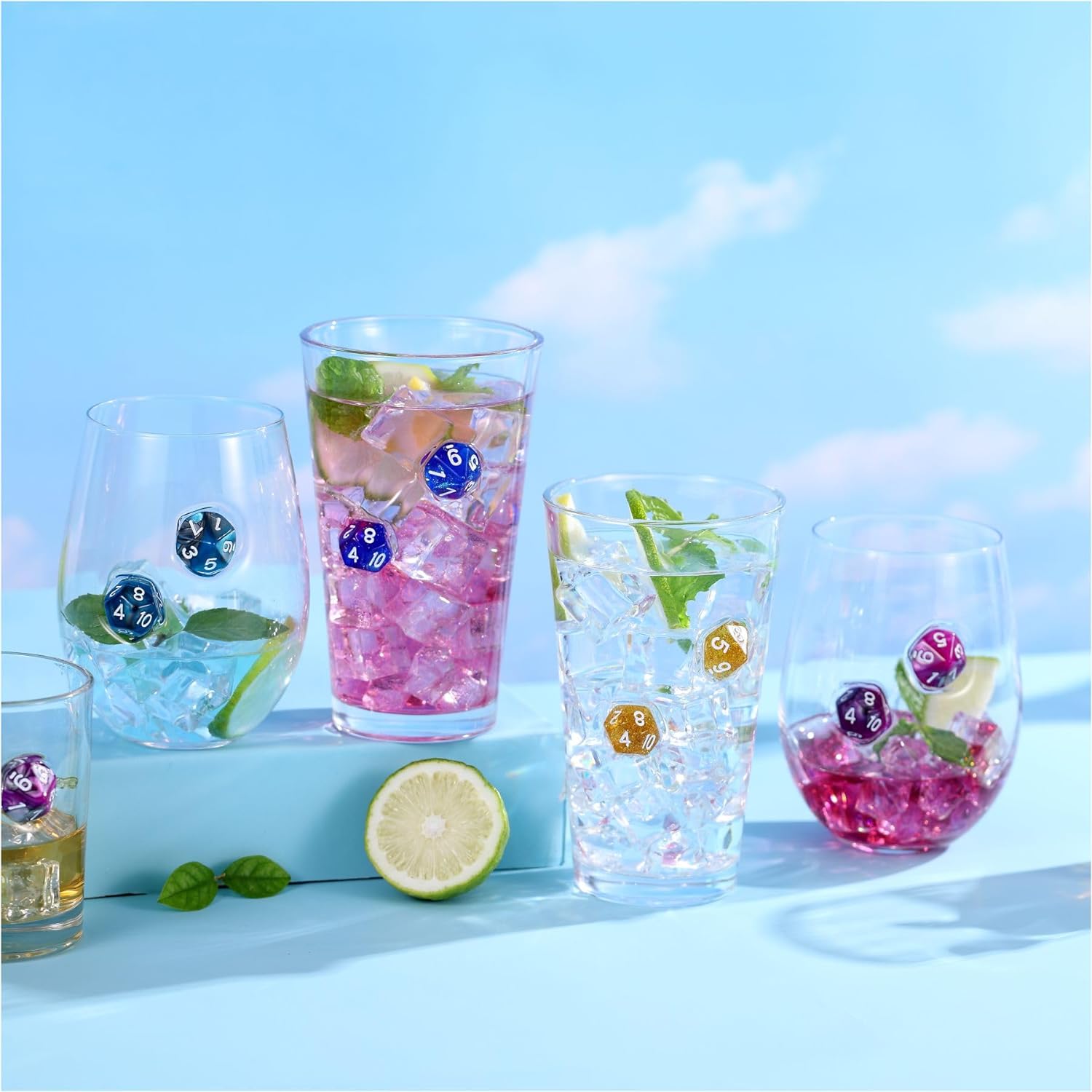 LIIGEMI Set of 2,Drinking Glasses with DND Dice Embedded,Handmade Beer Glasses, 16 oz Highball Glass Drinking Glasses,Gift for D&D or RPG Player(Golden)